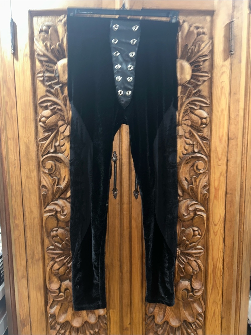 NWT Restyle XL velour velvet black legging